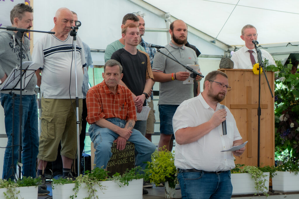 Superintendent Mitja Fritsch beim Jahresfest